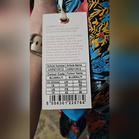 FOREVER UNIQUE Brighter Than the Sun Maxi Dress In Blue Floral. Size 10 NWT - Picture 6 of 16